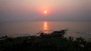 sunrise_view_over_bay_of_bengal_at_vizag